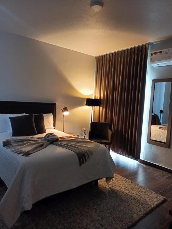 Hotel Mina Real Cedral Extérieur photo
