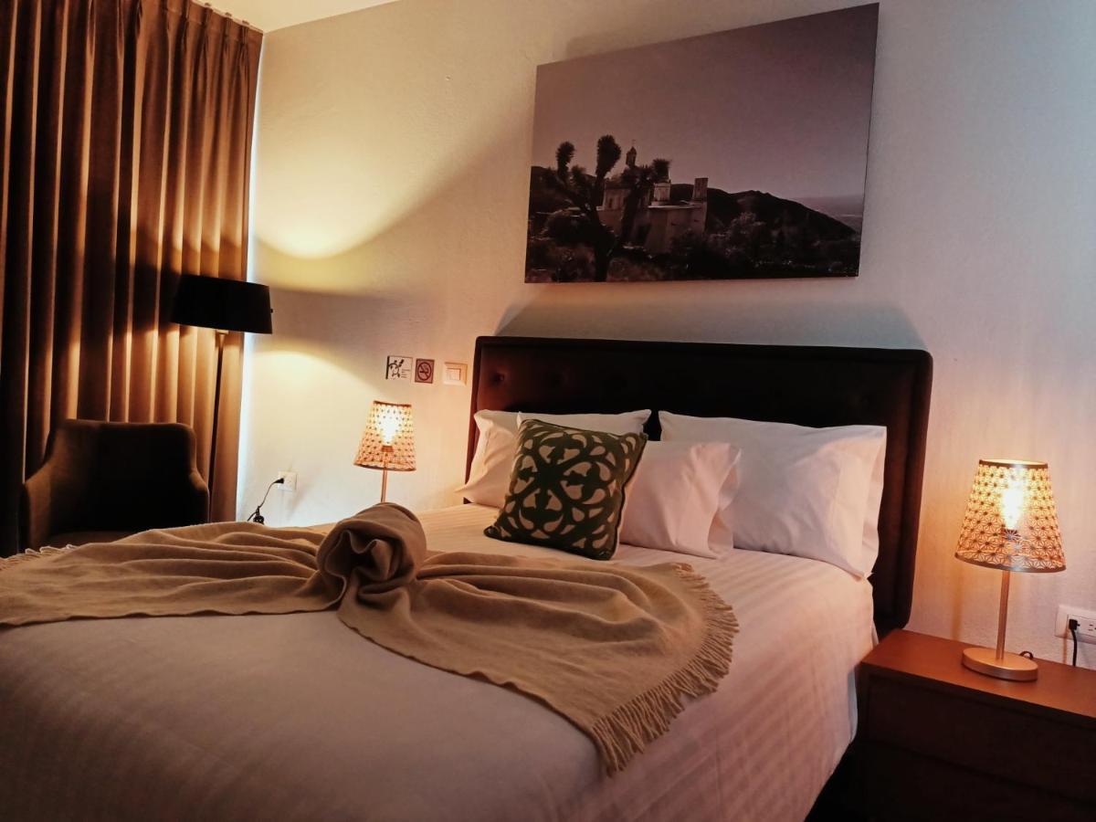Hotel Mina Real Cedral Extérieur photo
