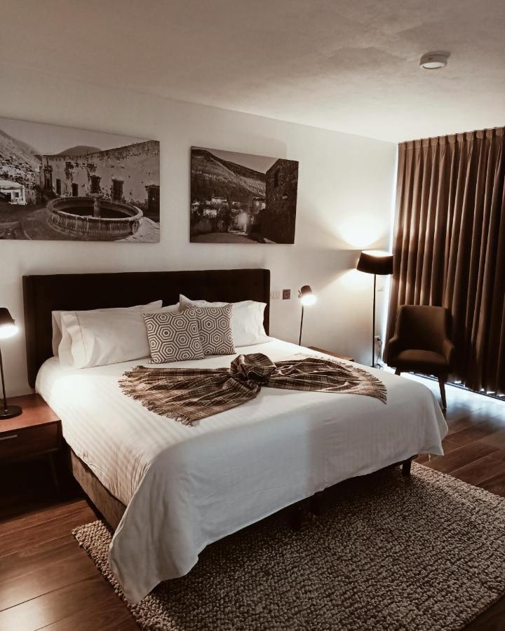 Hotel Mina Real Cedral Extérieur photo