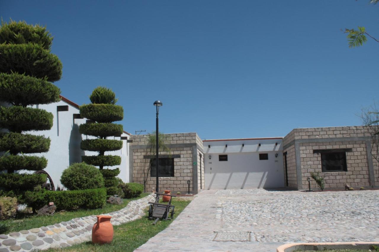 Hotel Mina Real Cedral Extérieur photo
